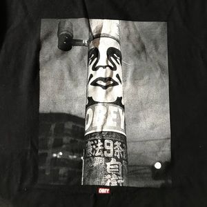 Obey Streetwear T shirt